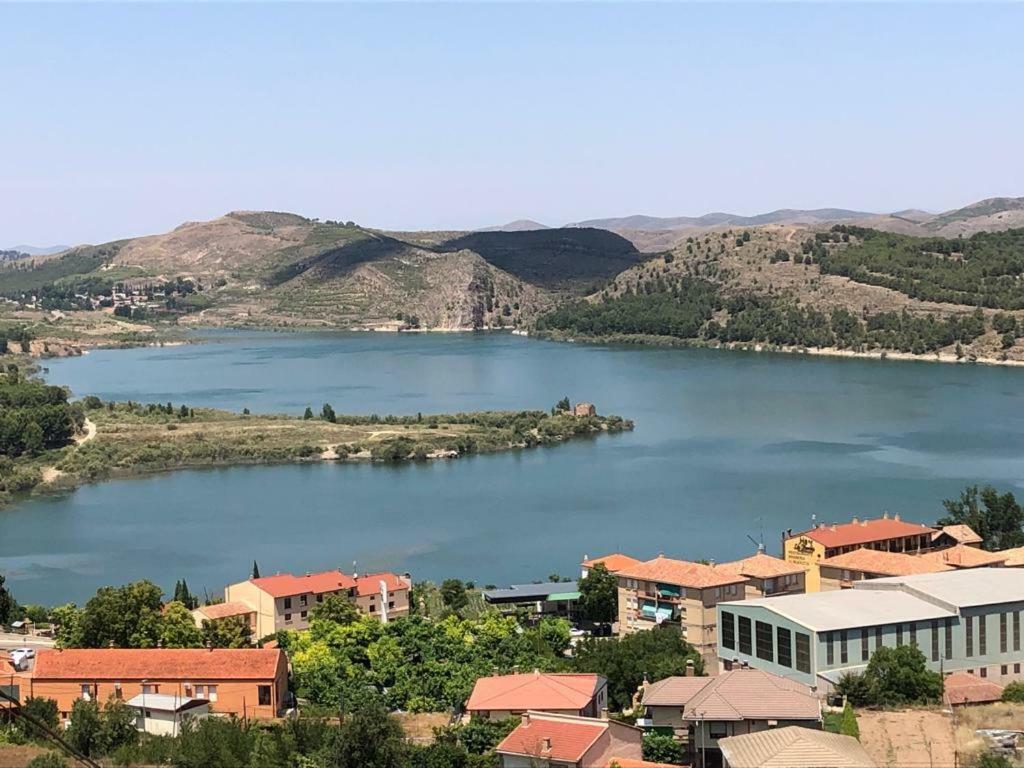 Nuévalos Casa Rural Casco Antiguo מראה חיצוני תמונה